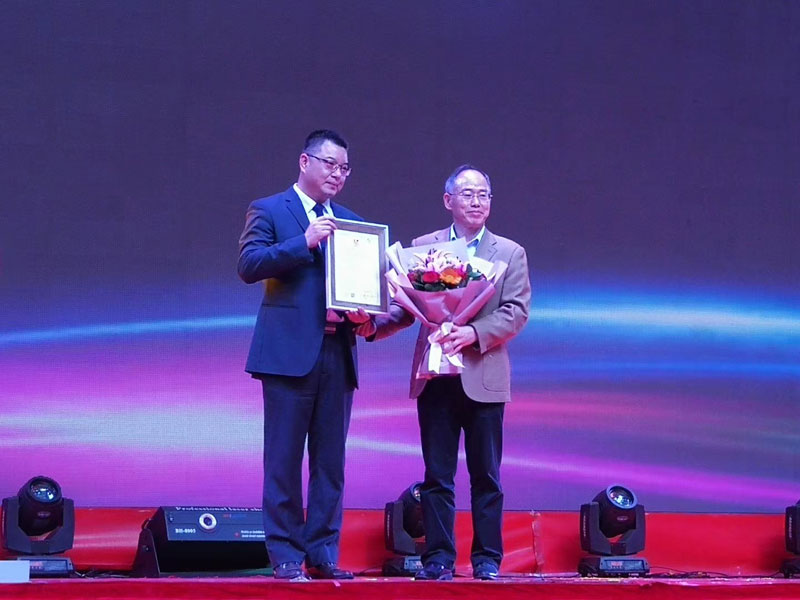 太昌公司秦總爲兄弟團隊