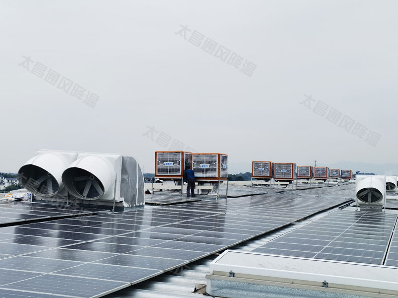 大型車間採用負壓風機和環保空調通風降溫的特點